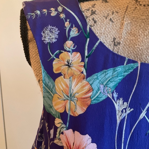 ANTHROPOLOGIE HD in Paris Hidden Isle Silk Floral Print Dress 10 - Picture 5 of 14
